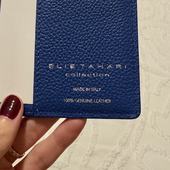 New Elie Tahari Royal Blue Leather Passport Holder - Picture 3 of 3